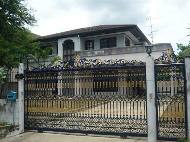 ขายบ้านเดี่ยว123 ตร.ว ม.ชวนชื่น-พาร์ควิลล์ (บ้านตลิ่งชัน บ้านพุทธมณฑล)