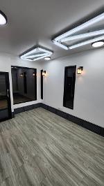 R001
